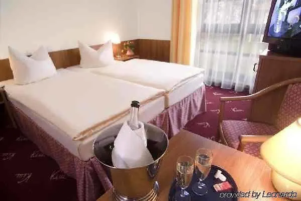 Kim Hotel Im Park Dresden